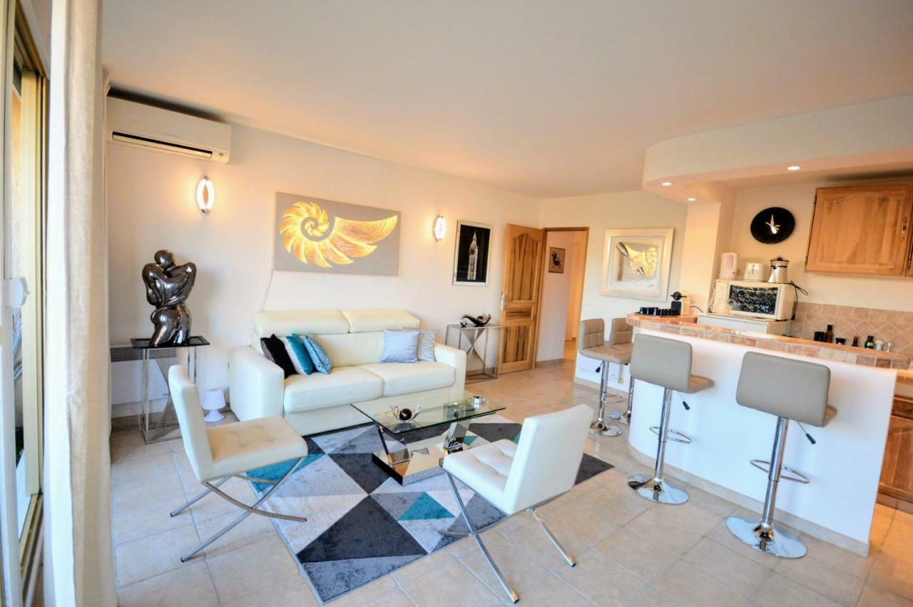 Saint Tropez Sea View Penthouse Apartment Exterior photo